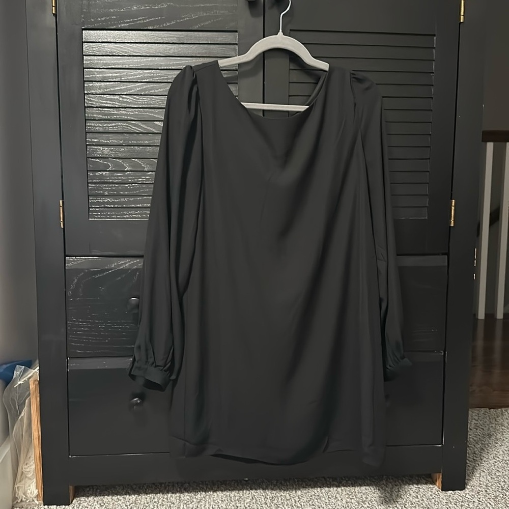 Lulus black long sleeve dress